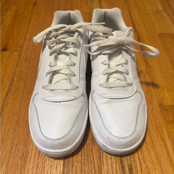 Nike White Athletic Shoes - Picture 2 of 6